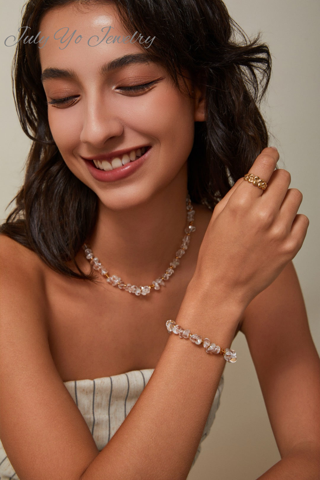 【 Light Luxury and Sparkle 】S925 Crystal Bracelet: Retro Baroque Style - A niche and High-end Gift
